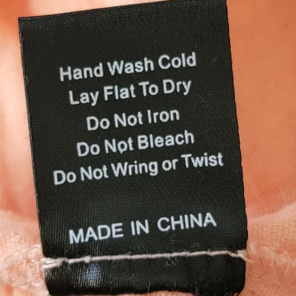 POL Women's 100% Cotton Gauzy Style Button-Front Loose Fit Top. Size: S - Picture 5 of 7